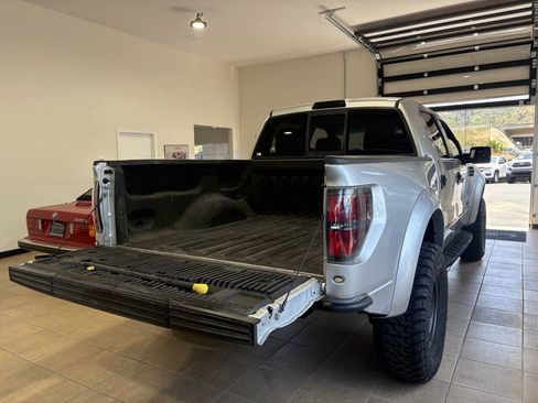 Used 2013 Ford F150 Raptor w/ Luxury Equipment Group AWD/4WD image 12