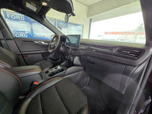 Used 2023 Ford Escape ST-Line w/ Tech Pack #1 image 31