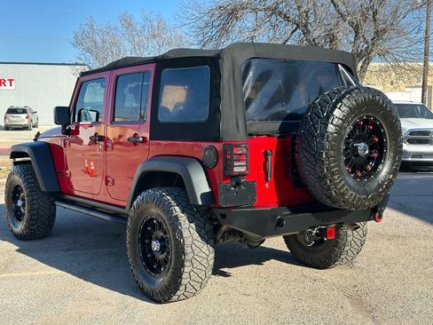 Used 2014 Jeep Wrangler Unlimited Rubicon w/ Connectivity Group image 12