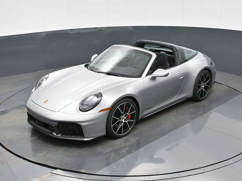 Used 2026 Porsche 911 Targa 4 GTS AWD/4WD image 26