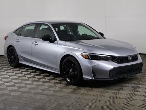 Used 2025 Honda Civic Sport image 47