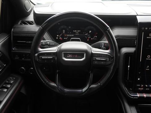 Used 2025 GMC Yukon AT4 Ultimate w/ LPO, Floor Liner Package AWD/4WD image 18