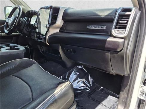 Used 2023 RAM 2500 Laramie AWD/4WD image 19