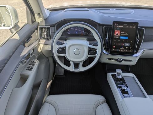 New 2026 Volvo XC90 B6 Ultra w/ Protection Package AWD/4WD image 22