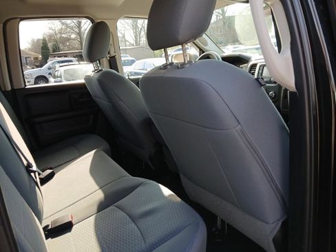 Used 2017 RAM 1500 Express w/ Express Value Package image 13