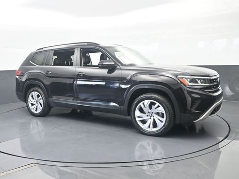 Used 2021 Volkswagen Atlas SE w/ Panoramic Sunroof Package FWD image 8