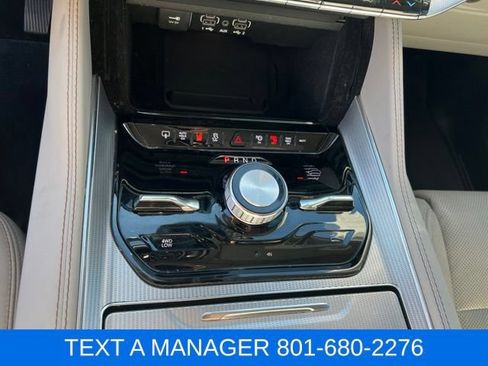 Used 2023 Jeep Grand Wagoneer 4WD image 33