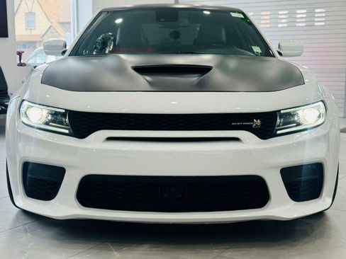 Used 2022 Dodge Charger Scat Pack image 3