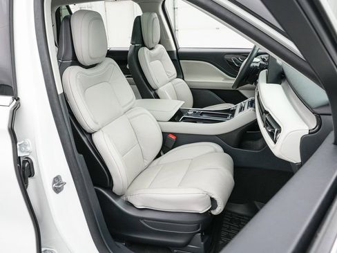 Used 2025 Lincoln Aviator Reserve w/ Equipment Group 201A image 26