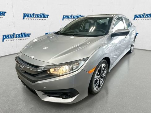 Used 2016 Honda Civic EX-T image 1