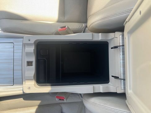 Used 2017 Nissan Murano Platinum w/ Platinum Technology Package AWD/4WD image 29