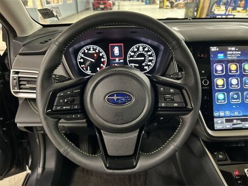 Certified 2025 Subaru Outback Onyx Edition image 18