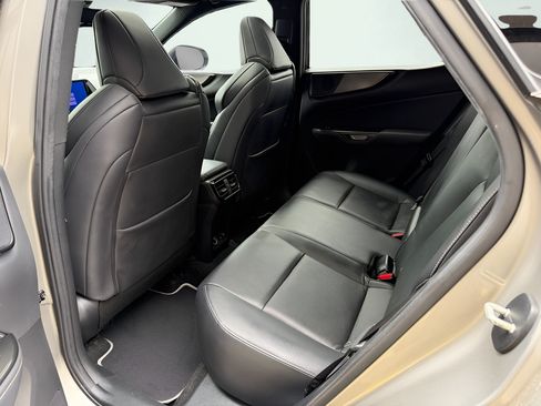 Used 2023 Lexus NX 350 F Sport AWD/4WD image 21