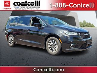 Used 2024 Chrysler Pacifica Limited FWD video 1