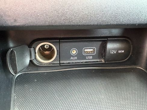 Used 2019 Kia Forte S w/ S Premium Package FWD image 16
