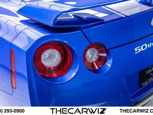 Used 2020 Nissan GT-R Premium AWD/4WD image 22