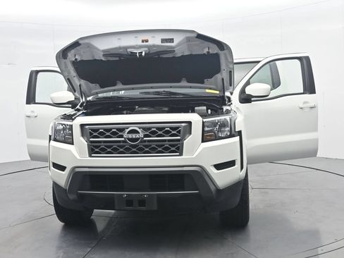 Used 2022 Nissan Frontier SV RWD image 39