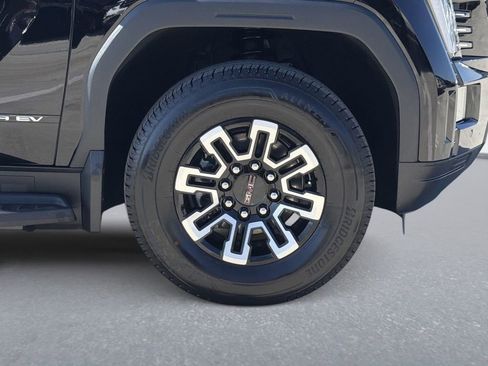 New 2026 GMC Sierra EV Elevation AWD/4WD image 36