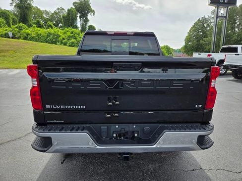 Used 2023 Chevrolet Silverado 1500 LT w/ Safety Package AWD/4WD image 7