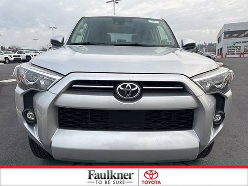 Certified 2024 Toyota 4Runner SR5 image 2
