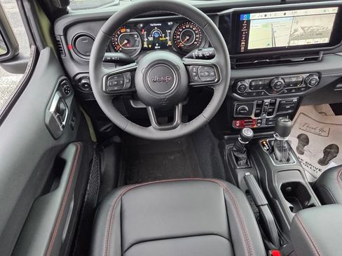 New 2026 Jeep Wrangler Unlimited Rubicon AWD/4WD image 13