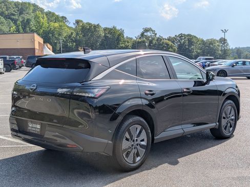 Used 2026 Nissan Murano SL AWD/4WD image 9