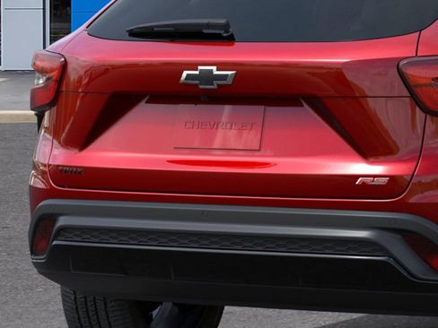 New 2026 Chevrolet Trax RS w/ Driver Confidence Package FWD image 52