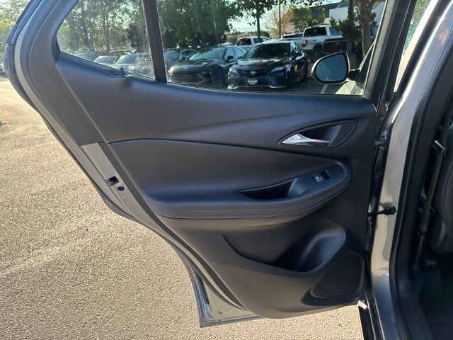 Used 2025 Buick Encore GX Sport Touring w/ Experience Buick Package AWD/4WD image 32