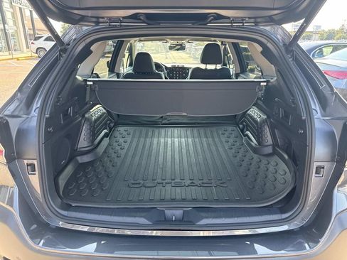 Used 2024 Subaru Outback Touring XT image 8