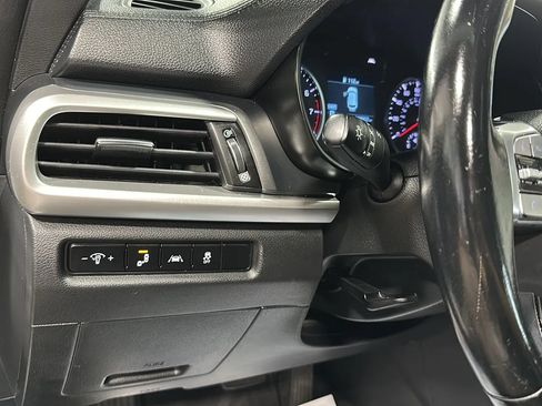 Used 2020 Kia Telluride S AWD/4WD image 34