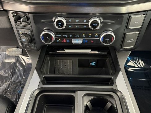 Used 2023 Ford F250 Lariat image 13