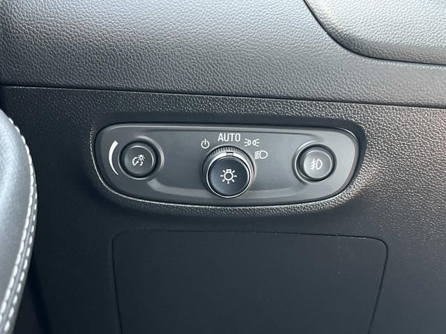 Used 2023 Buick Encore GX Essence w/ Experience Buick Package AWD/4WD image 36