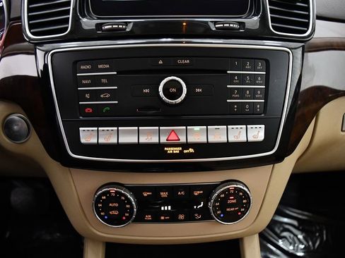Used 2019 Mercedes-Benz GLS 550 4MATIC image 14