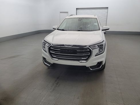 Used 2022 GMC Terrain SLT image 15