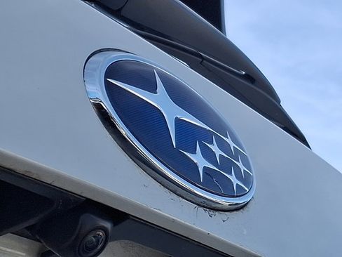 Used 2023 Subaru Forester Premium image 31