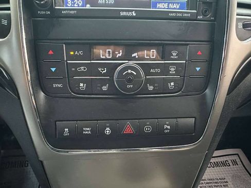 Used 2012 Jeep Grand Cherokee Laredo RWD image 17