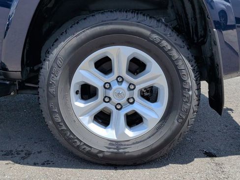 Used 2024 Toyota 4Runner SR5 Premium w/ Moonroof Package AWD/4WD image 8