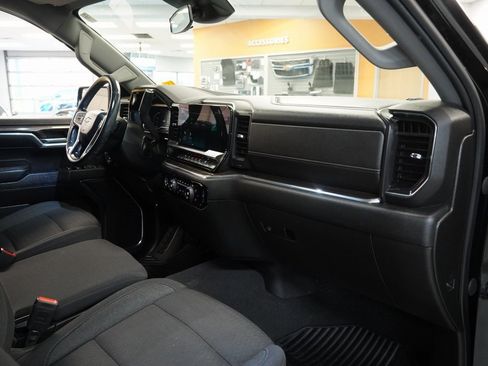 Certified 2023 Chevrolet Silverado 1500 LT image 34