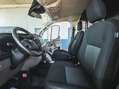 Used 2023 Ford Transit 250 Low Roof w/ Exterior Upgrade Package RWD image 8
