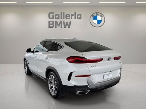 Certified 2022 BMW X6 xDrive40i image 12