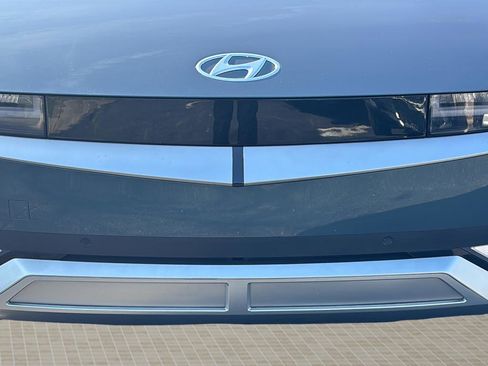 Certified 2023 Hyundai Ioniq 5 SEL image 9