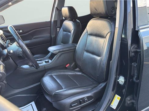 Used 2019 GMC Acadia SLT w/ Black Edition AWD/4WD image 12