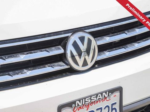 Used 2019 Volkswagen Tiguan SE FWD image 5