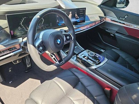 Certified 2023 BMW 740i RWD image 10