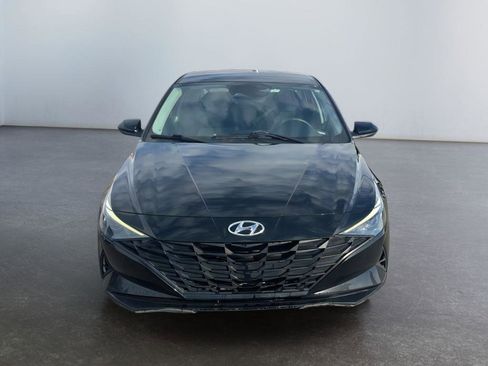 Certified 2023 Hyundai Elantra SEL image 2
