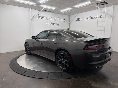 Used 2020 Dodge Charger SXT w/ Plus Group image 5