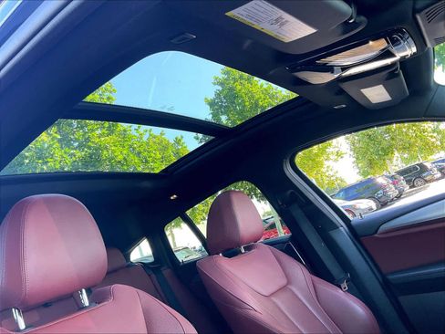 Used 2022 BMW X4 xDrive30i w/ Premium Package 2 image 22