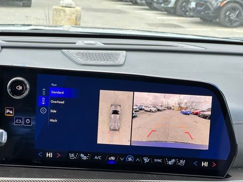 New 2026 Chevrolet Traverse High Country image 17