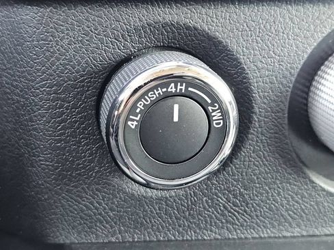 Used 2022 Toyota Sequoia SR5 AWD/4WD image 11