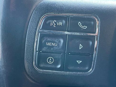 Used 2012 Jeep Wrangler Unlimited Rubicon image 27